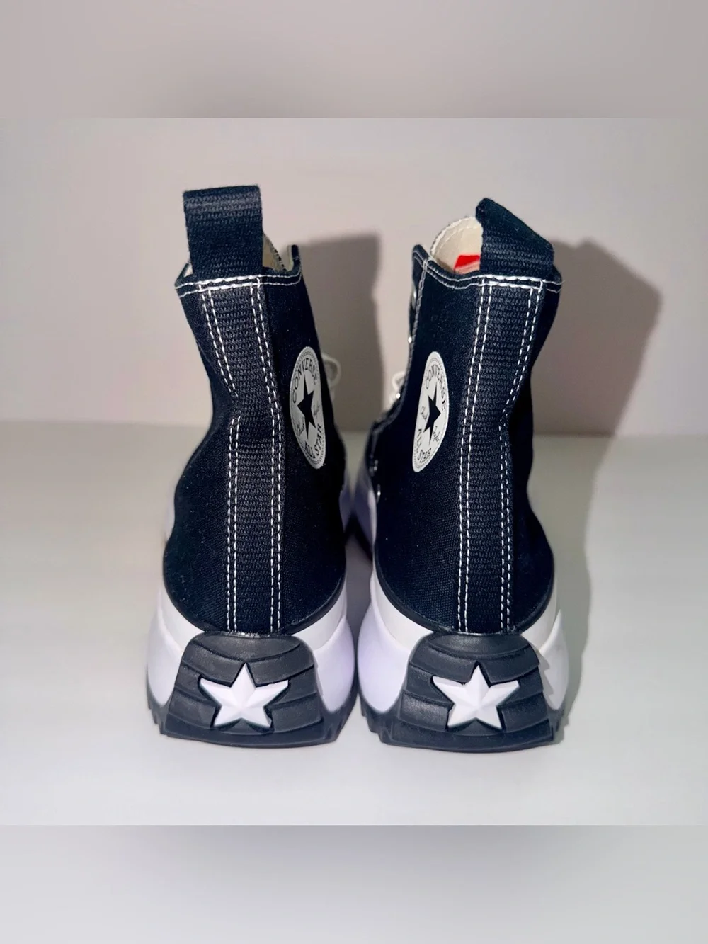 Converse Run Star Hike Hi Black White Gum Women’s 11 / Men’s 9.5 NIB 166800C